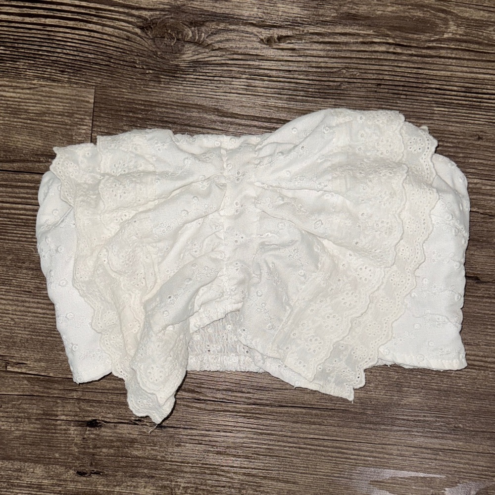 White Lace bow Strapless Top